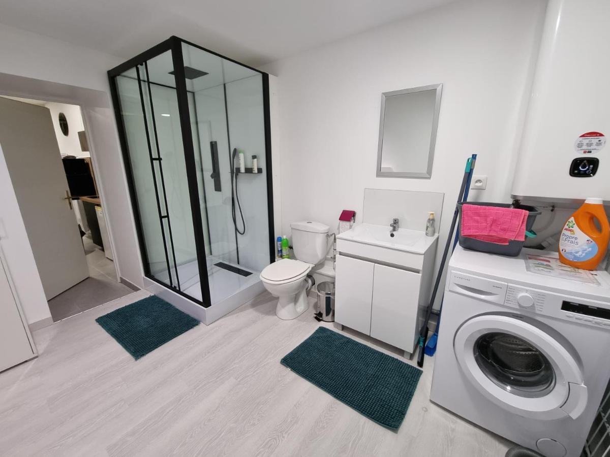 Grand Studio Gravelines Centre , 5 Mn Du Cnpe Et De La Plage, Absence De Chambre Privative Exterior photo